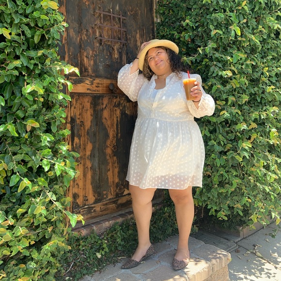 H&M Dresses & Skirts - Sheer ivory polka dot dress